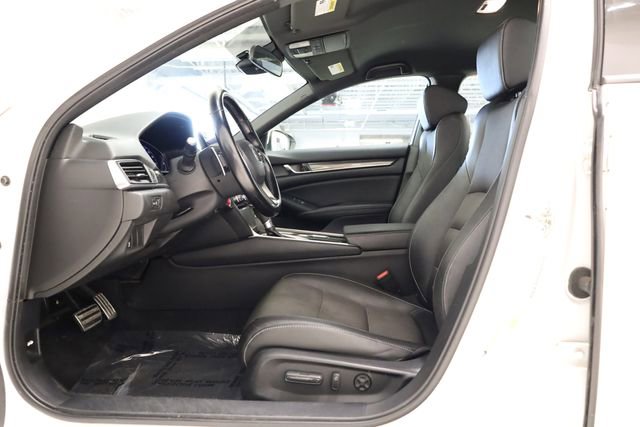 Used 2020 Honda Accord Sport image 12