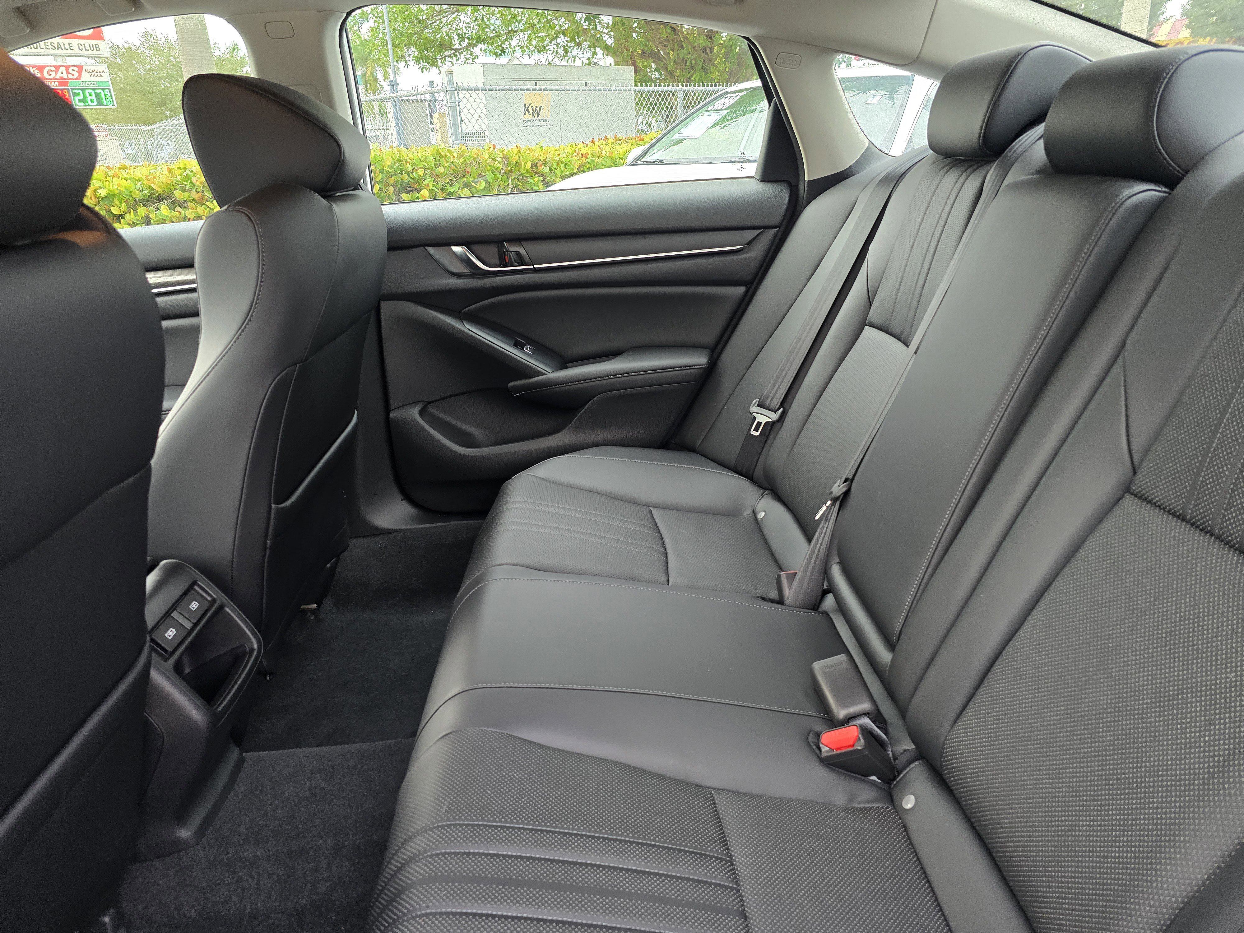 Certified 2022 Honda Accord Sport image 13