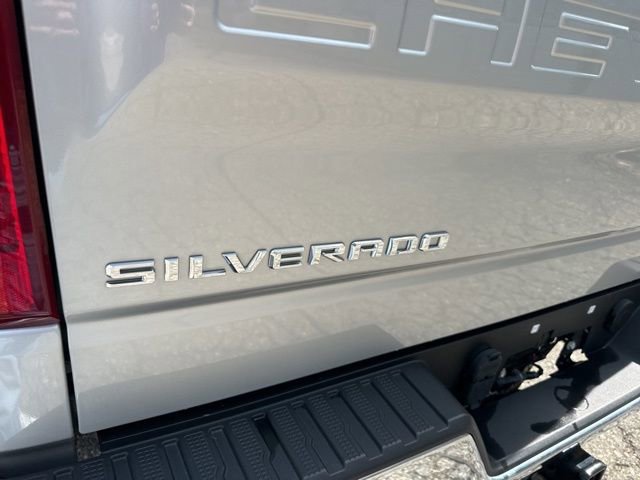 Used 2021 Chevrolet Silverado 1500 LT AWD/4WD image 27