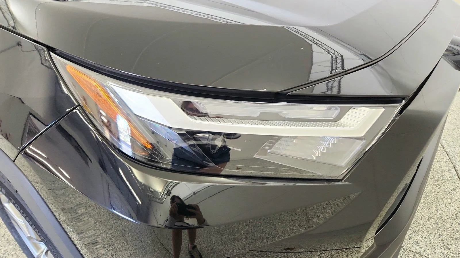 Used 2024 Toyota RAV4 XLE FWD image 34