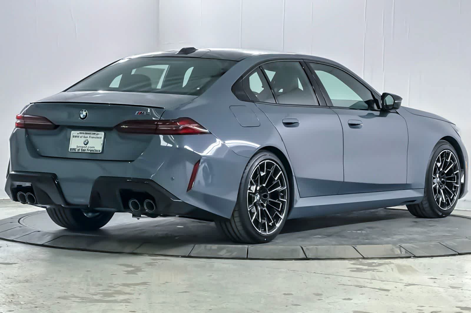 New 2026 BMW M5 w/ Executive Package AWD/4WD image 2