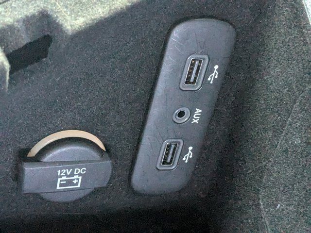 Used 2018 Dodge Challenger SXT RWD image 20