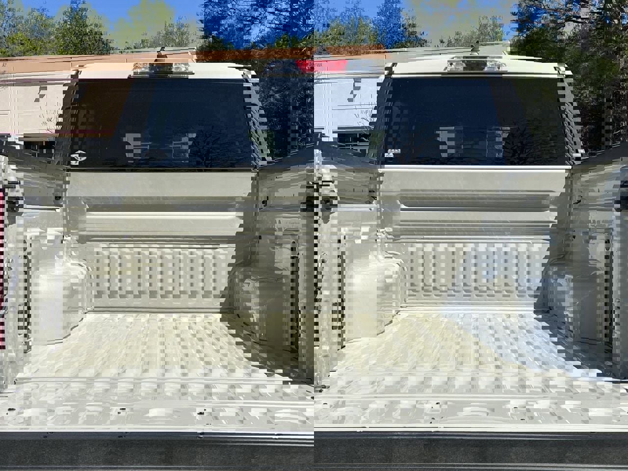 New 2025 Ford Maverick XL w/ 4K Tow Package image 18