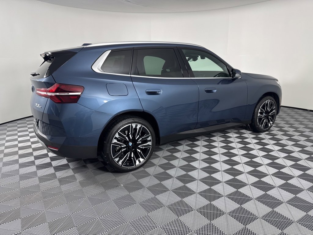 Used 2025 BMW X3 xDrive30i w/ Premium Package image 8