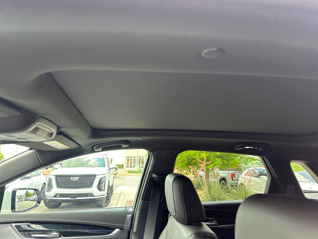 New 2026 Cadillac XT5 Premium Luxury w/ LPO, ONYX Package FWD image 28