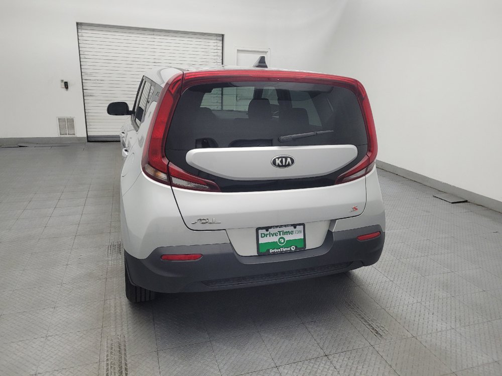Used 2020 Kia Soul S FWD image 6