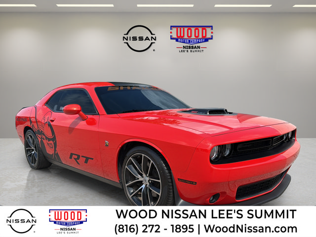 Used 2017 Dodge Challenger R/T Scat Pack RWD image 1