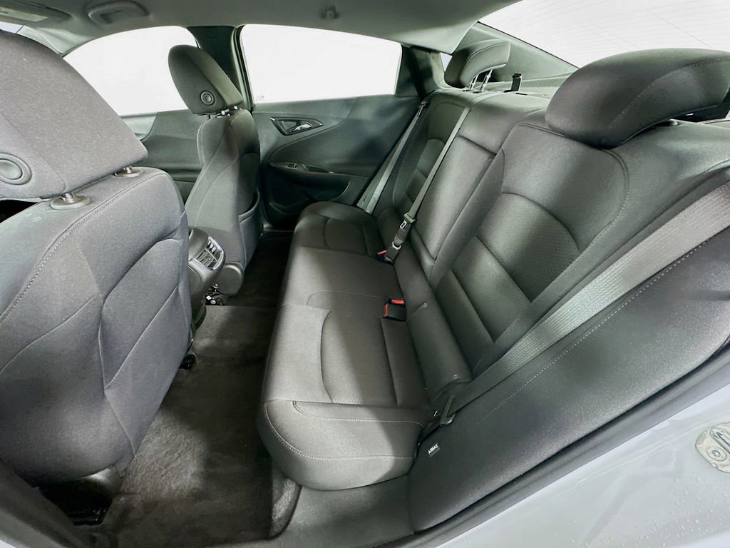 Used 2024 Chevrolet Malibu LT image 31