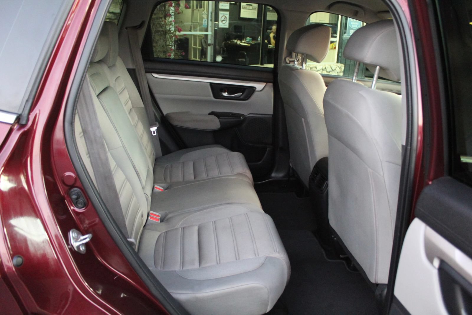 Used 2019 Honda CR-V LX image 11