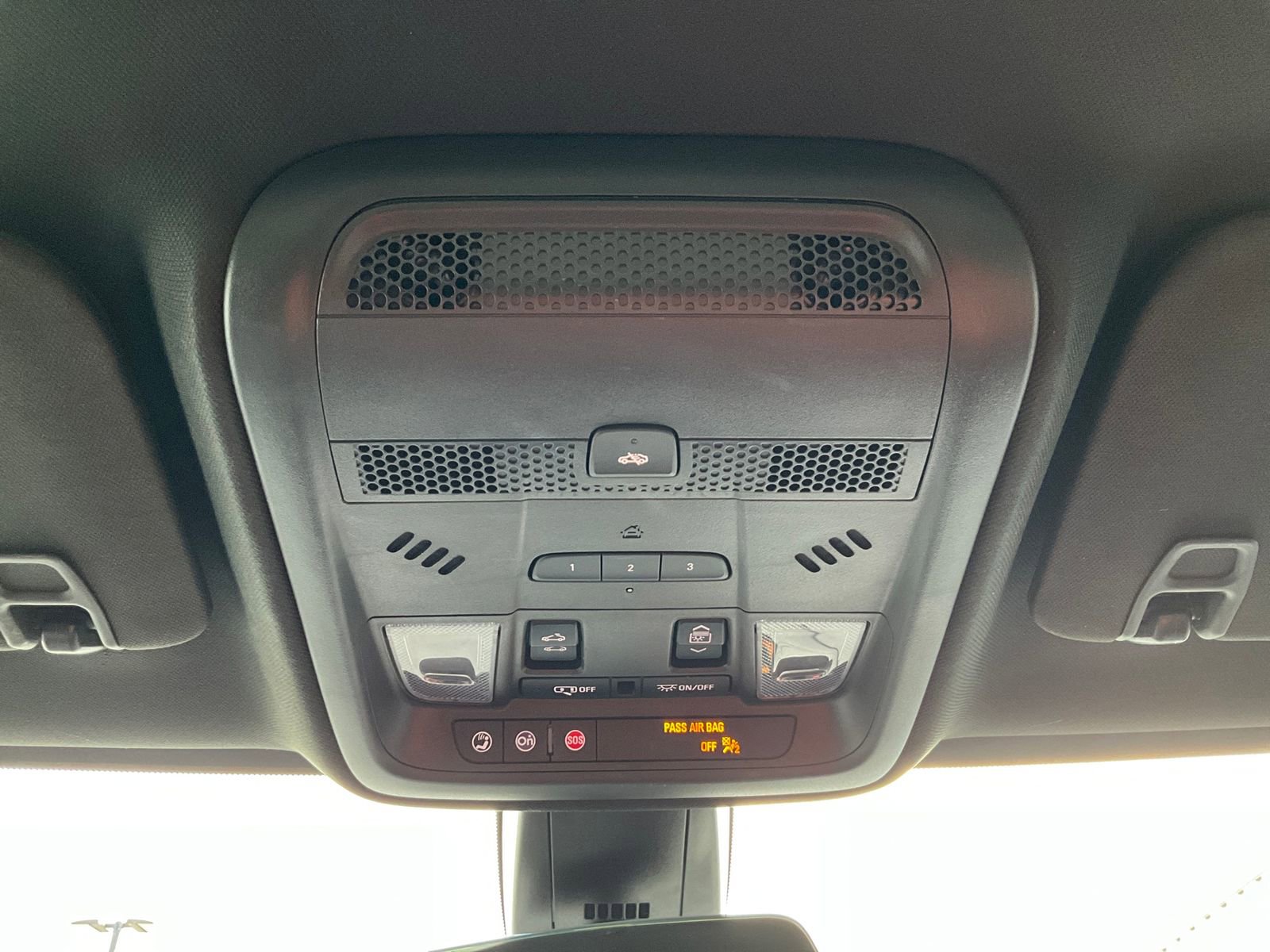 Used 2022 Cadillac XT5 Premium Luxury w/ LPO, Floor Liner Package image 22