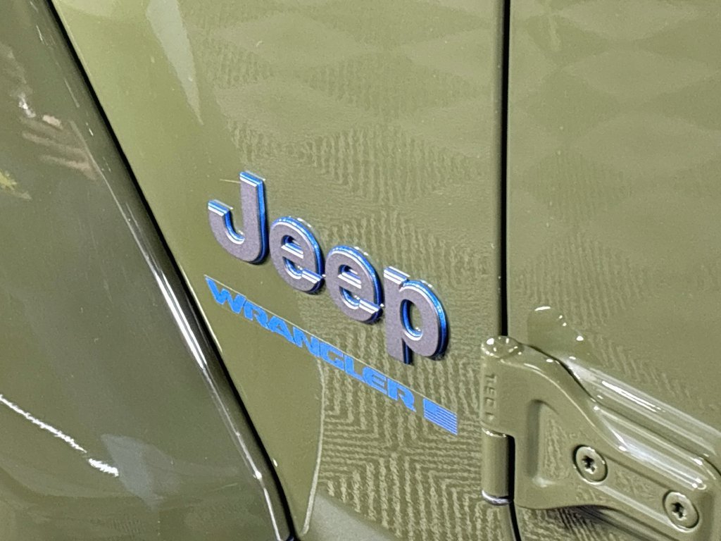 Certified 2024 Jeep Wrangler High Altitude AWD/4WD image 25