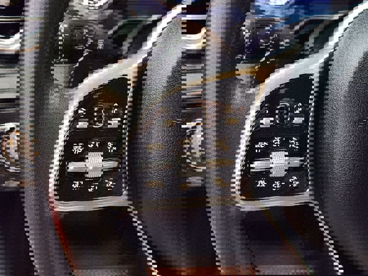 Used 2021 Mercedes-Benz GLC 300 image 48