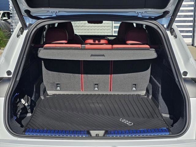 New 2025 Audi SQ5 Premium Plus image 7