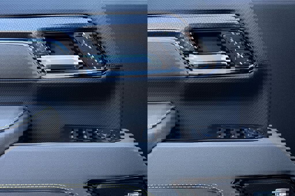 New 2026 Chevrolet Silverado 2500 ZR2 image 11