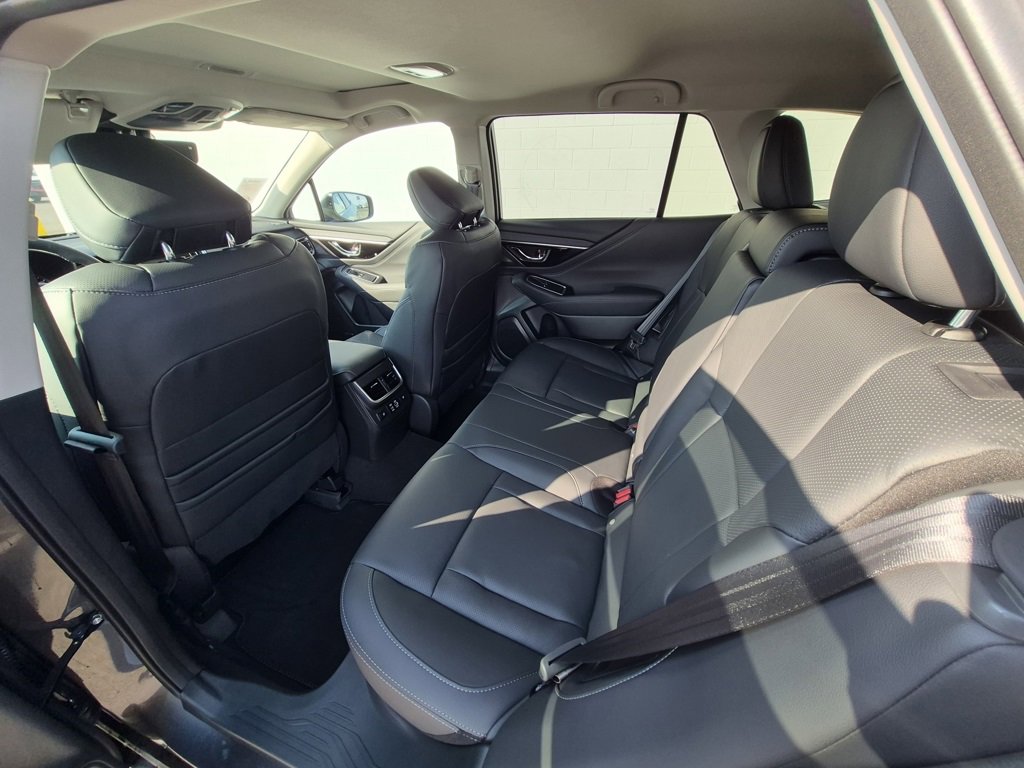 New 2025 Subaru Outback Touring XT image 4