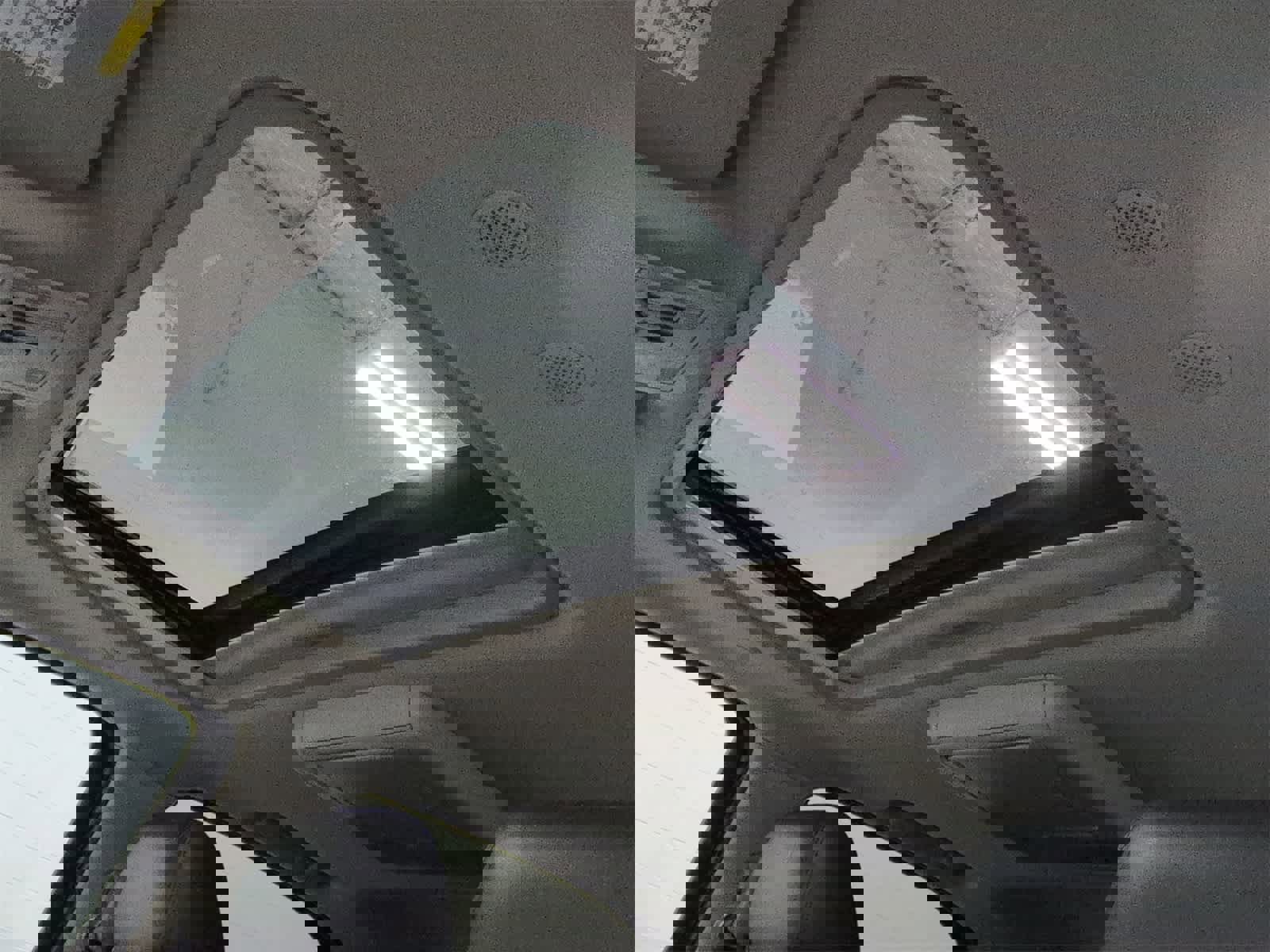 Used 2012 Cadillac Escalade Luxury image 20