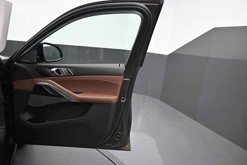 New 2027 BMW X6 xDrive40i AWD/4WD image 25