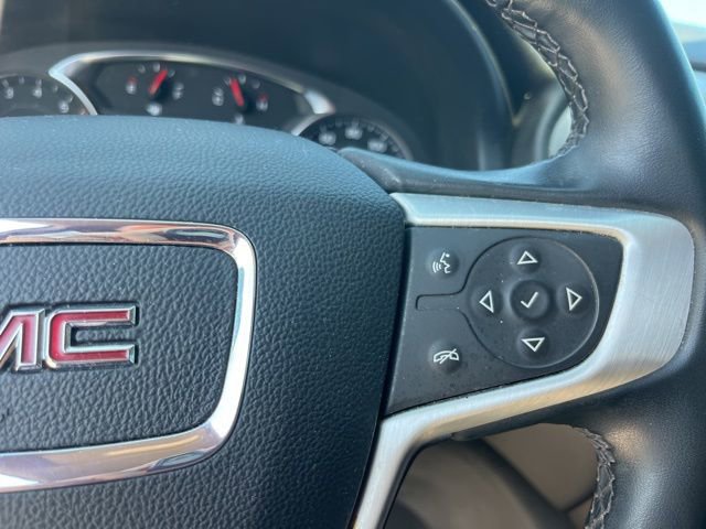 Used 2023 GMC Acadia SLT image 19