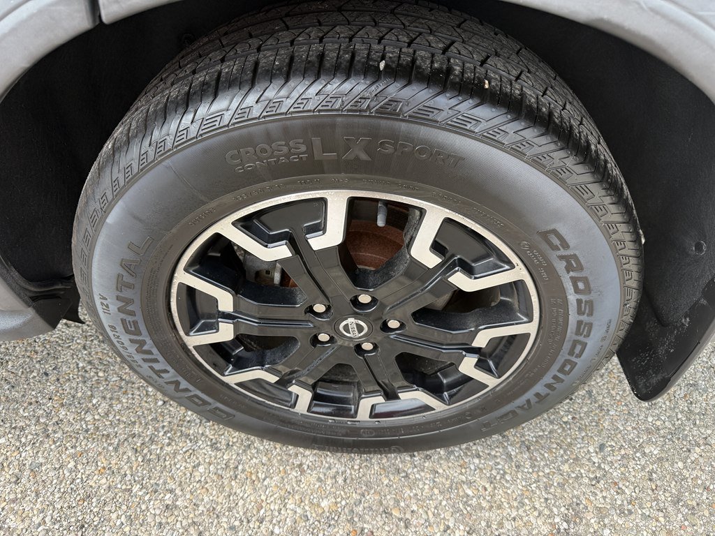 Used 2019 Nissan Pathfinder SV w/ Rock Creek Edition AWD/4WD image 9