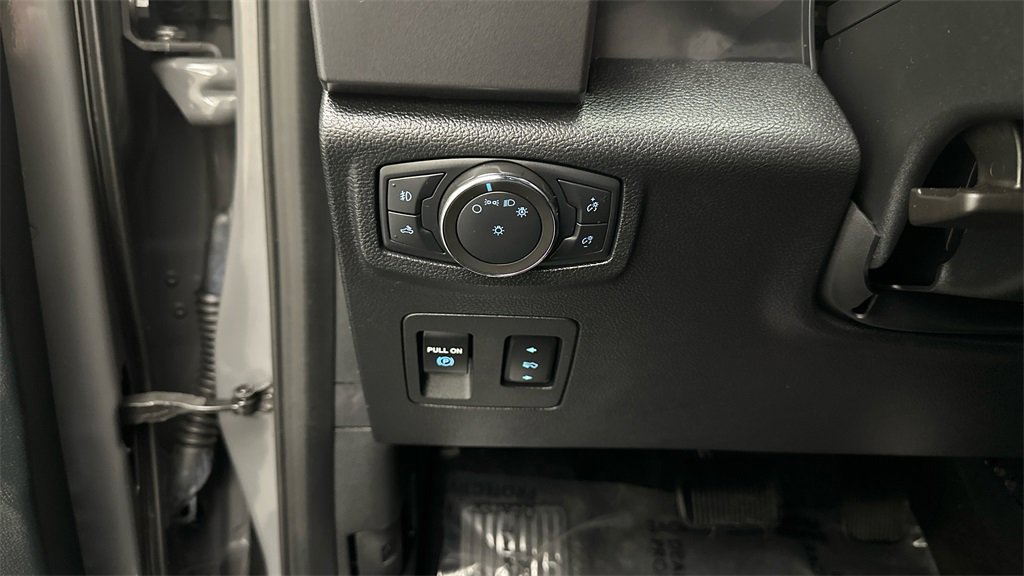 Used 2020 Ford F150 XLT w/ Equipment Group 302A Luxury image 28