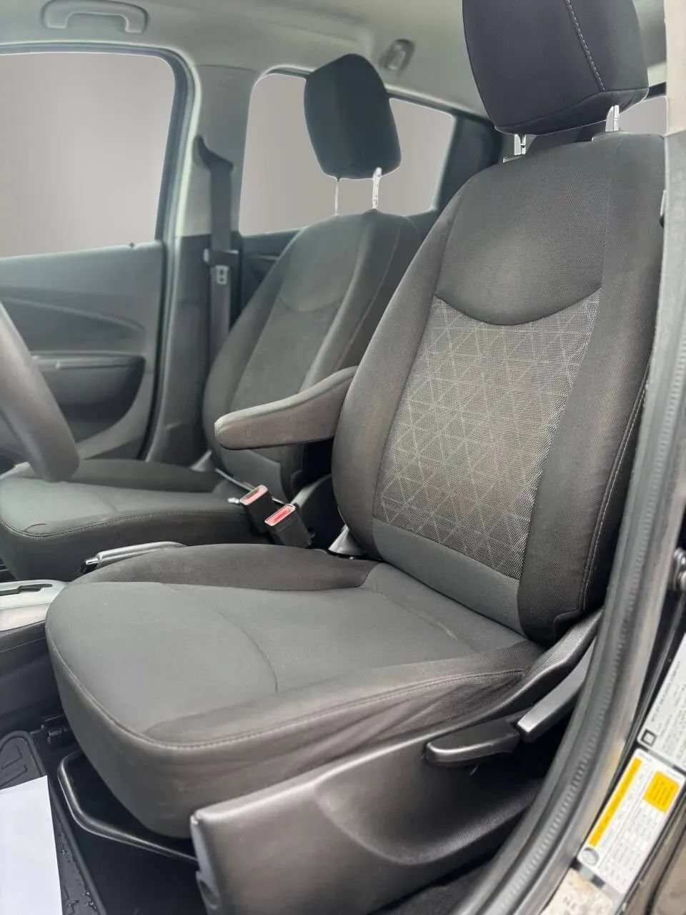 Used 2020 Chevrolet Spark LT FWD image 10