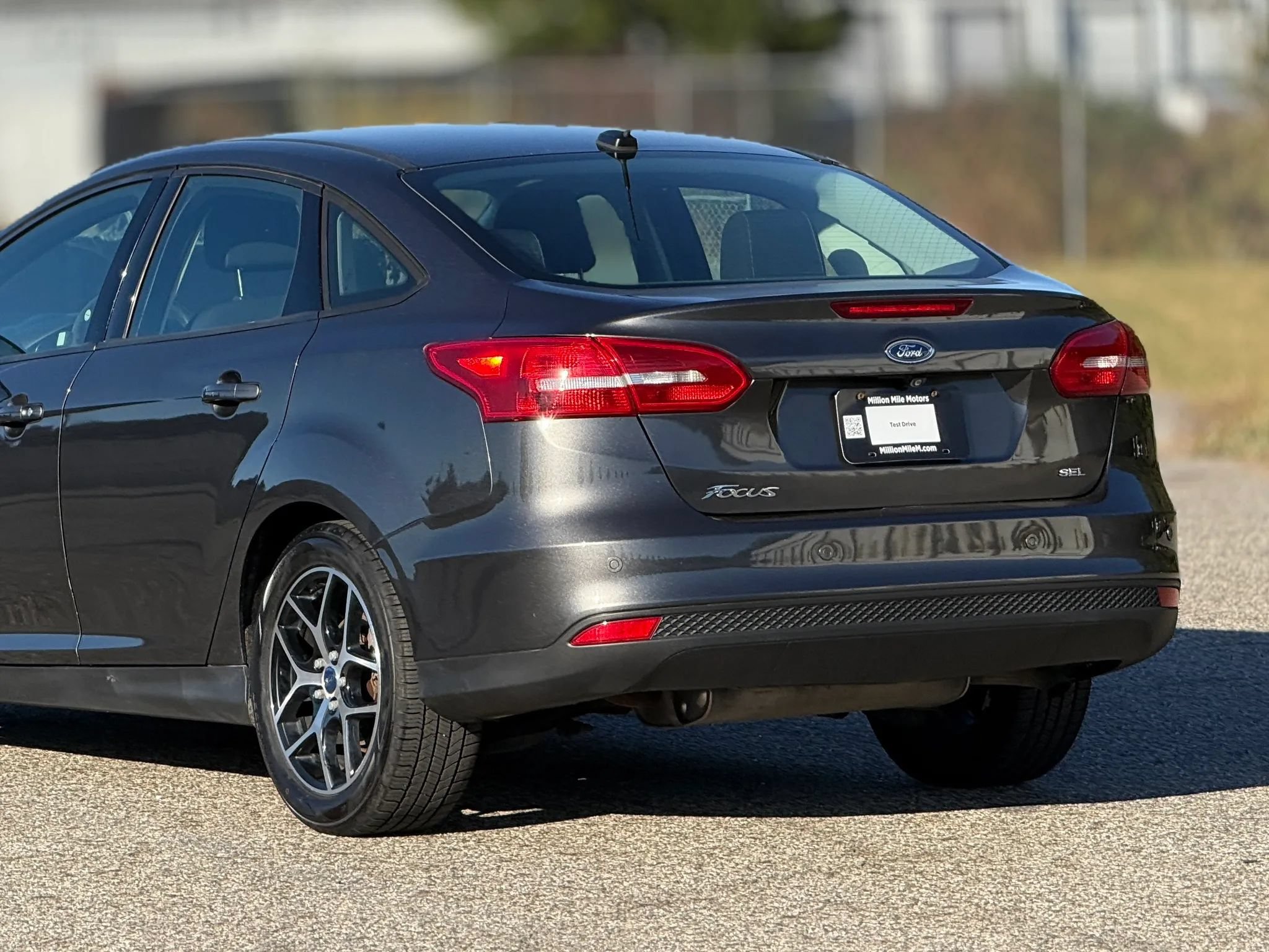 Used 2018 Ford Focus SEL FWD image 16