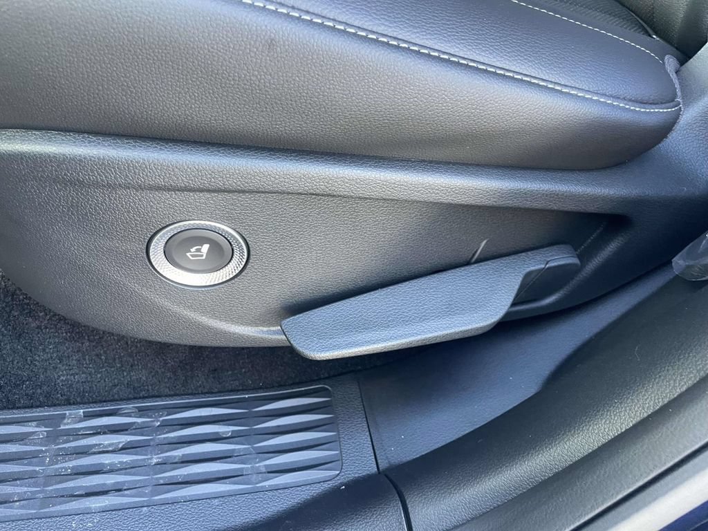 New 2026 Genesis GV80 2.5T Select AWD/4WD image 24