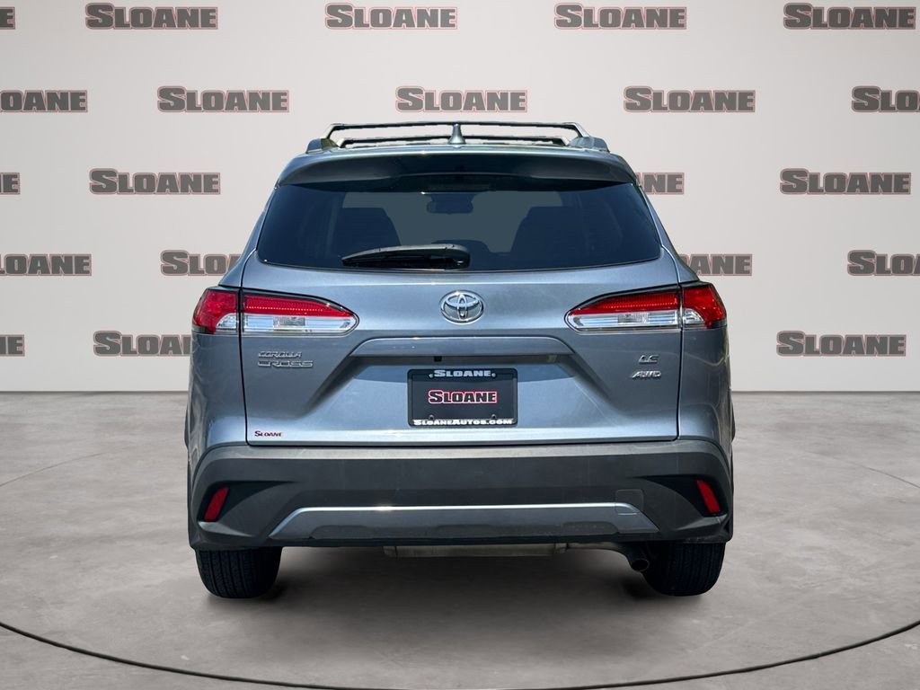 Used 2023 Toyota Corolla Cross LE AWD/4WD image 4