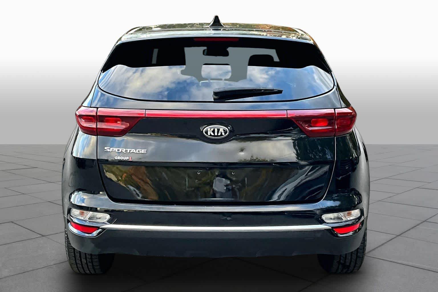 Used 2020 Kia Sportage LX AWD/4WD image 5