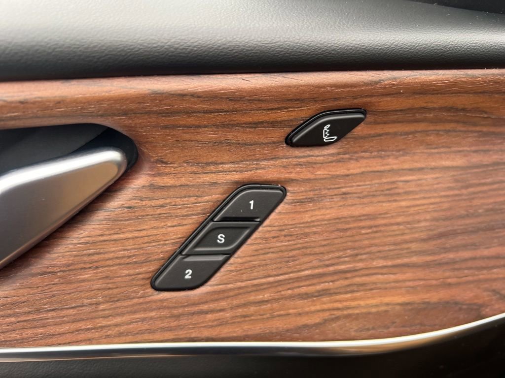 Used 2022 Jeep Grand Cherokee Summit w/ Advanced Protech Group IV image 52