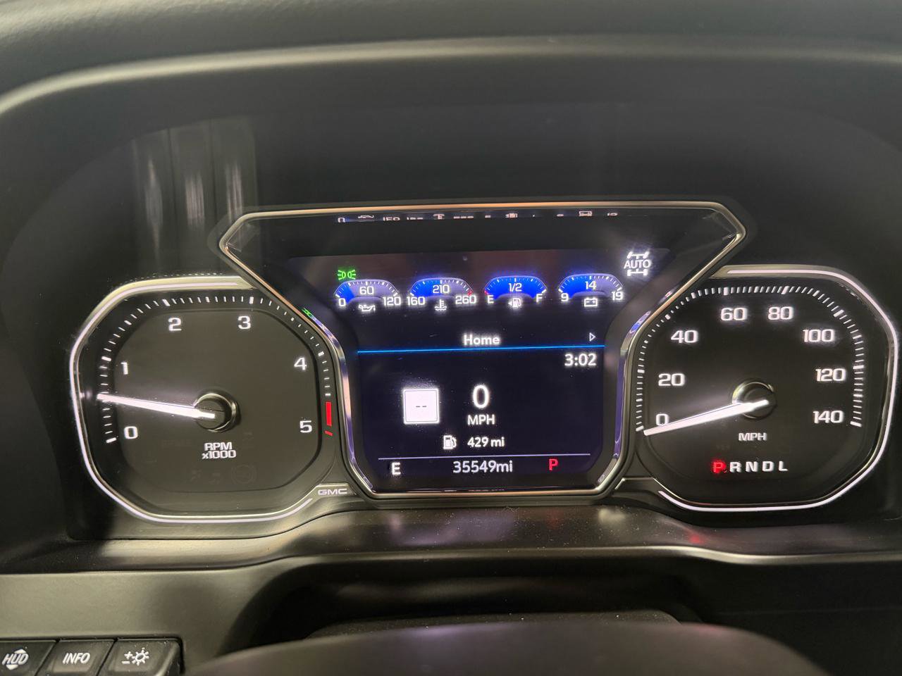 Used 2020 GMC Sierra 3500 AT4 w/ AT4 Premium Package AWD/4WD image 4