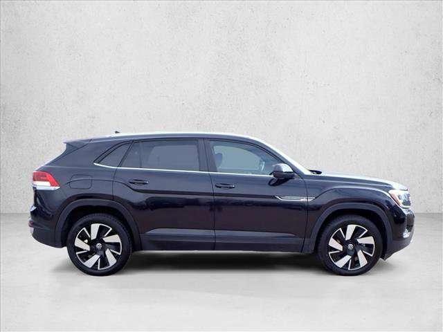 Used 2024 Volkswagen Atlas Cross Sport SE image 5