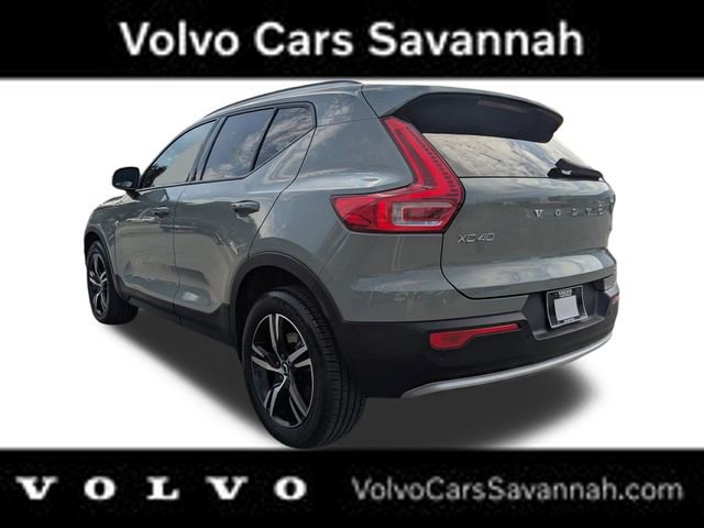 Certified 2023 Volvo XC40 B5 Core w/ Convenience Package image 7