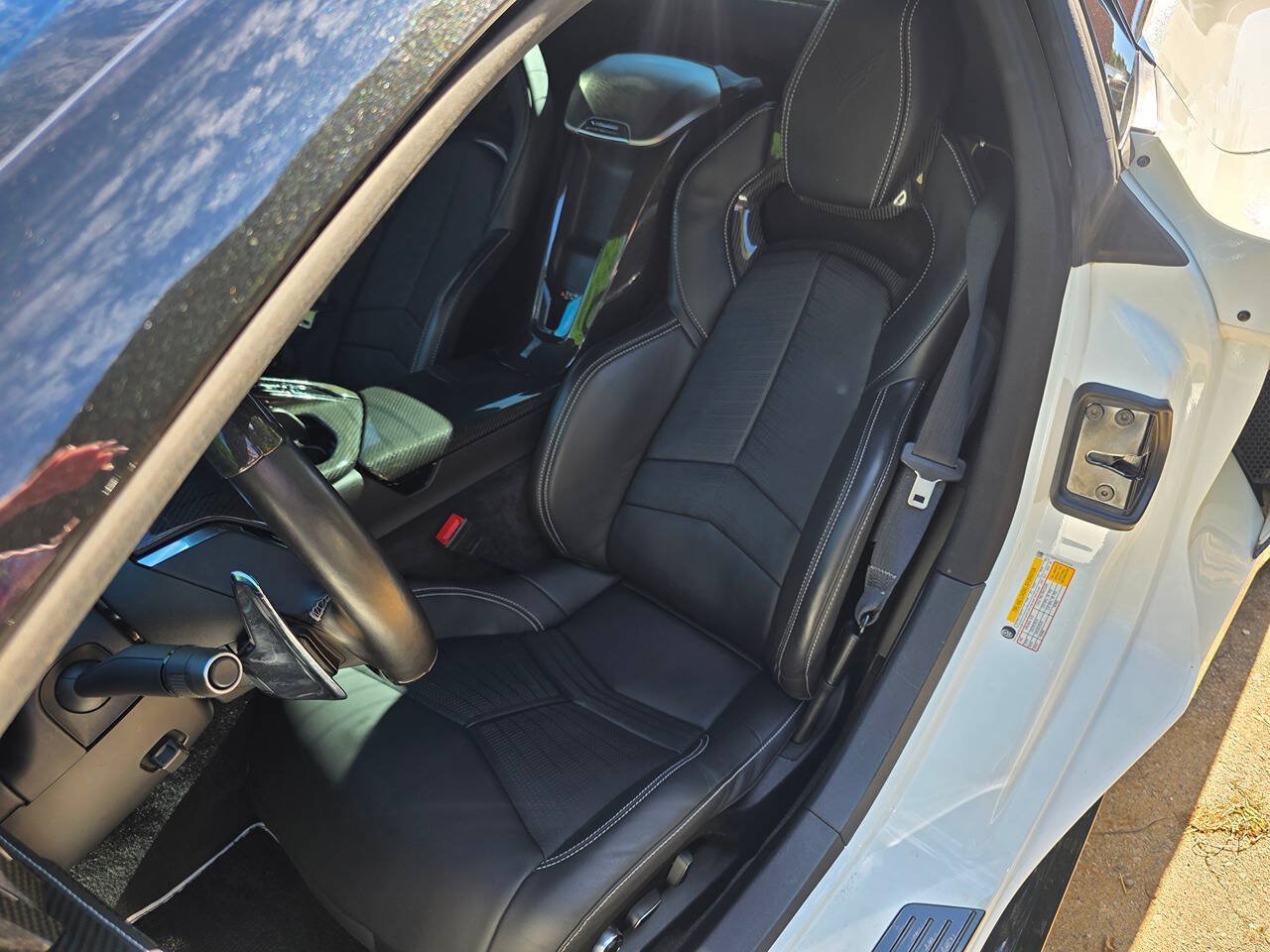 Used 2025 Chevrolet Corvette Stingray Preferred Conv w/ Battery Protection Package RWD image 18