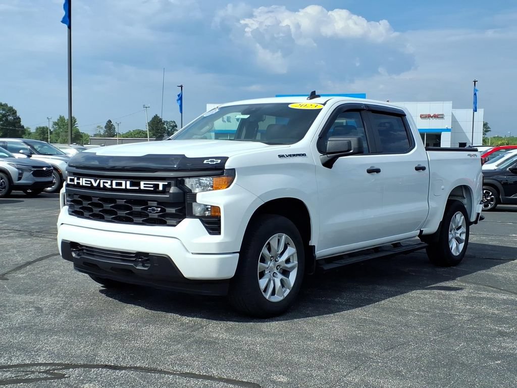 Used 2023 Chevrolet Silverado 1500 Custom w/ LPO, Dark Essentials Package AWD/4WD image 3