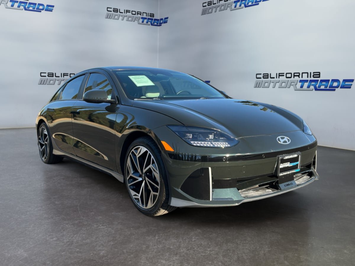 Used 2023 Hyundai Ioniq 6 SEL RWD image 3