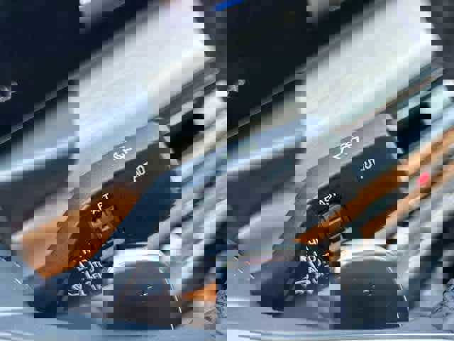 Used 2025 BMW 330i xDrive Sedan w/ Convenience Package image 71