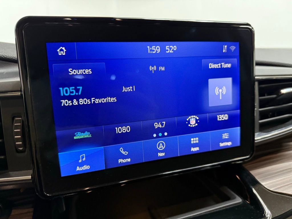 Used 2022 Ford Explorer Limited w/ Equipment Group 301A image 5