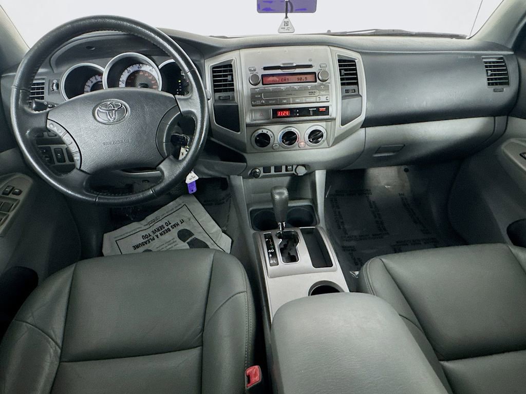 Used 2011 Toyota Tacoma PreRunner w/ SR5 Pkg #2 RWD image 23