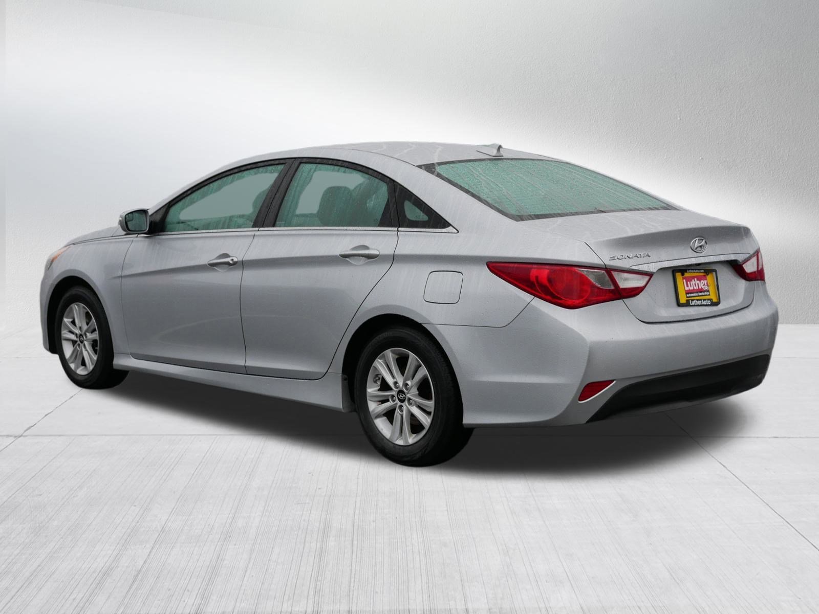 Used 2014 Hyundai Sonata GLS w/ Popular Equipment Group 2 image 5