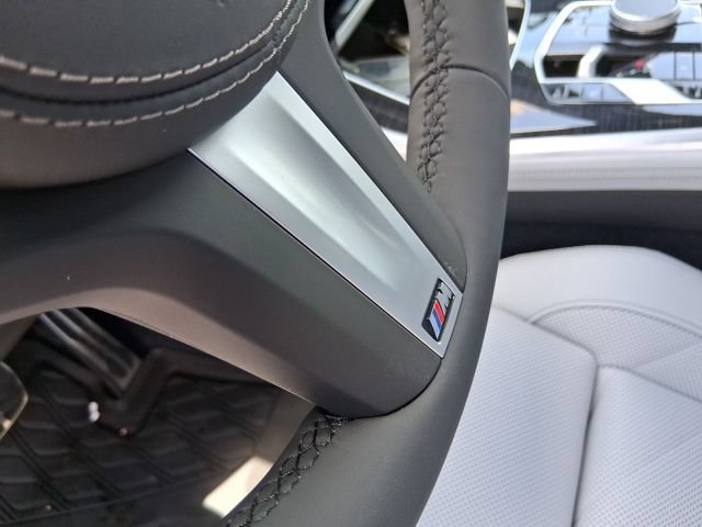 New 2026 BMW X5 sDrive40i w/ M Sport Package RWD image 13