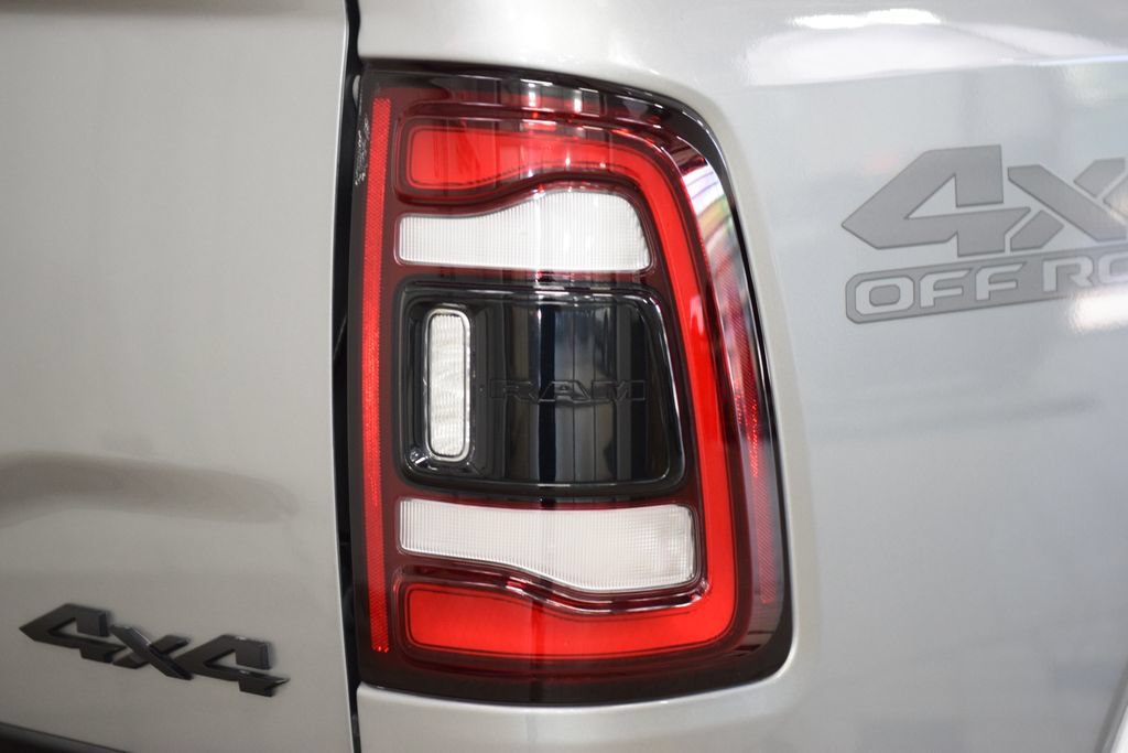 Used 2022 RAM 2500 Limited AWD/4WD image 20