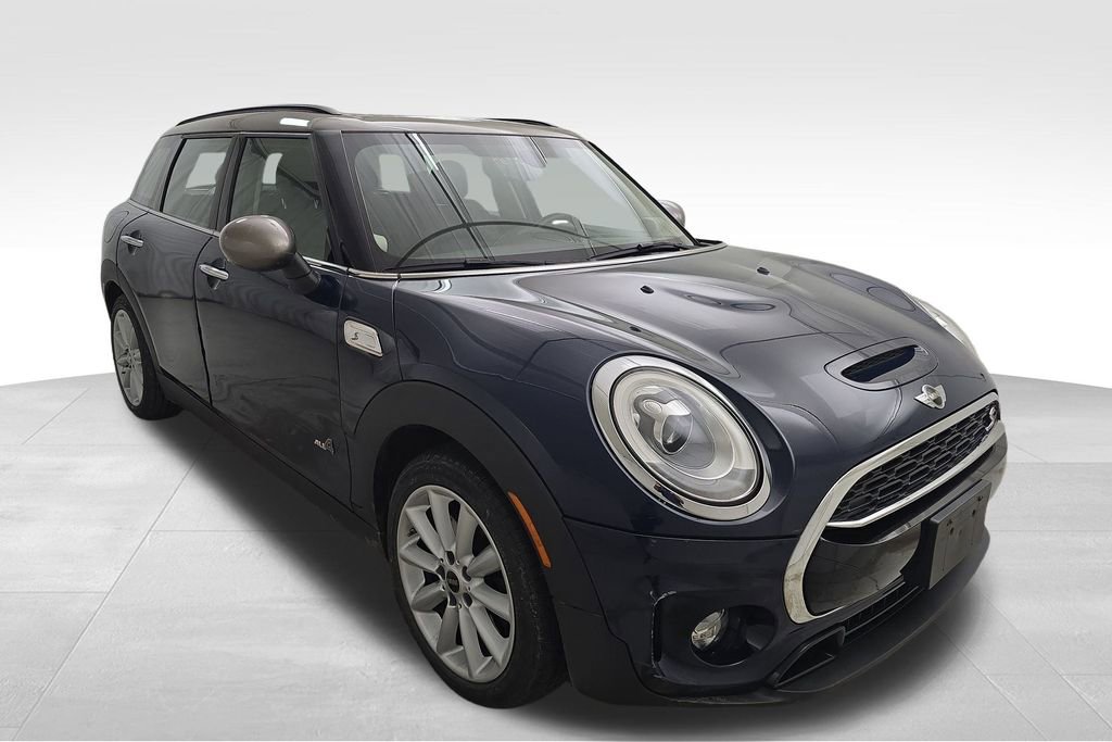 Used 2017 MINI Cooper Clubman S image 2