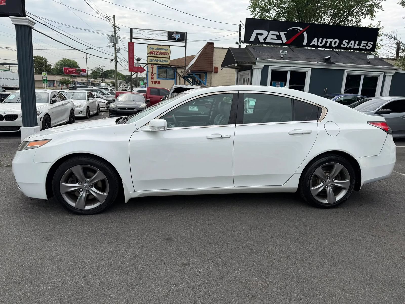 Used 2012 Acura TL SH-AWD image 3