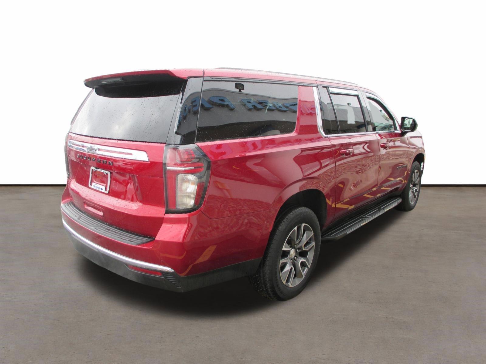 Used 2023 Chevrolet Suburban LS AWD/4WD image 5