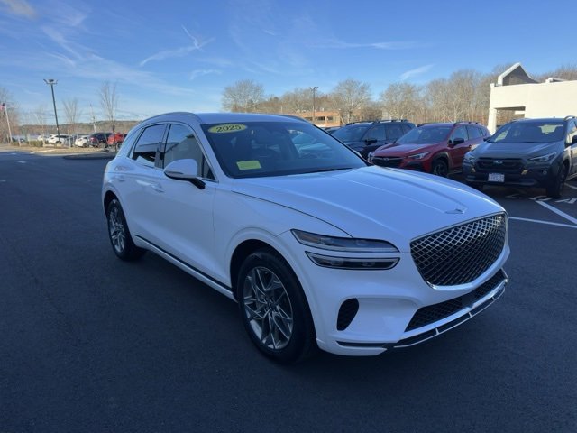 Used 2025 Genesis GV70 2.5T image 3