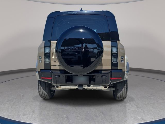 New 2026 Land Rover Defender 110 X-Dynamic SE AWD/4WD image 6