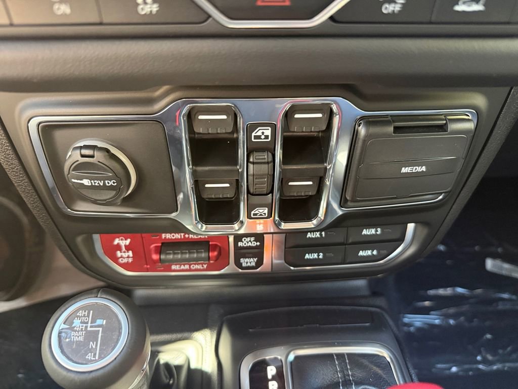 New 2025 Jeep Wrangler Unlimited Rubicon 392 AWD/4WD image 26