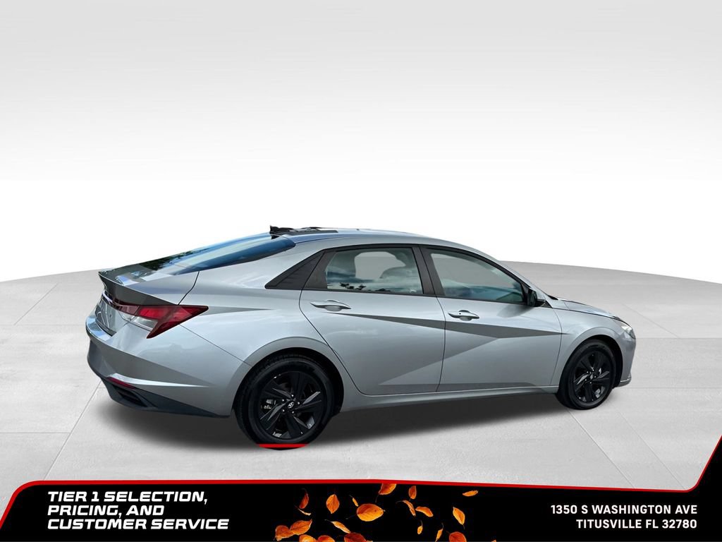 Used 2021 Hyundai Elantra SEL w/ Convenience Package FWD image 8