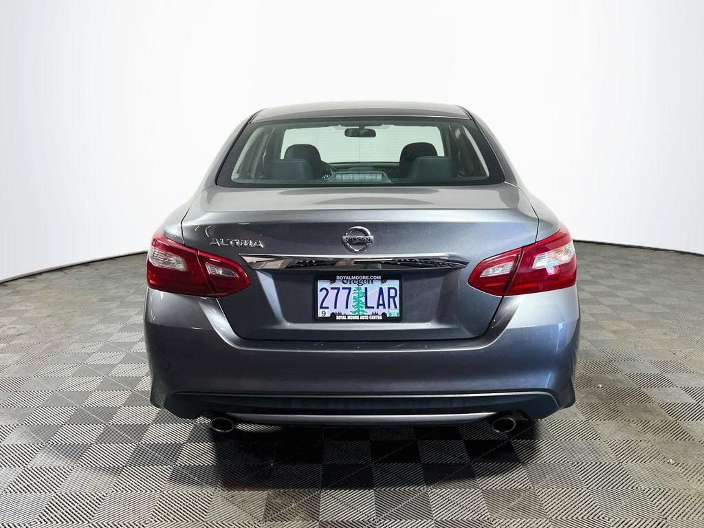 Used 2018 Nissan Altima 2.5 S w/ S Convenience Package FWD image 6